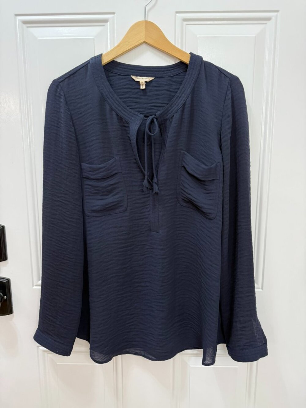 Rebecca Taylor Sophia Blouse Navy Split Neck Tie Front Pleated Pockets Size 12 - Picture 2 of 7
